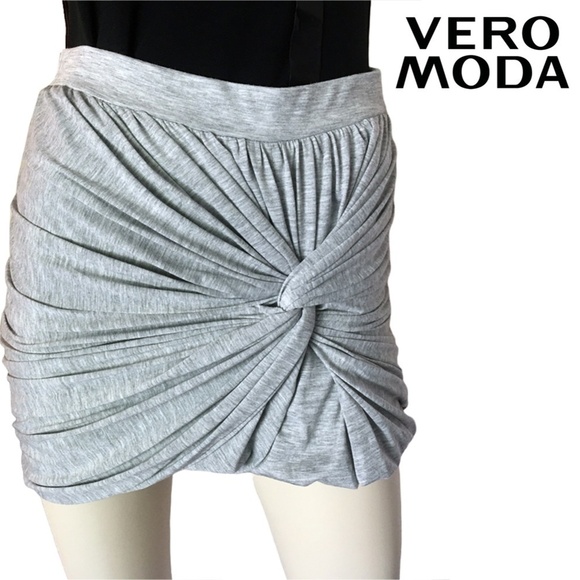 🌸 VERO MODA Skirt Draped twist knot t-shirt Short Mini Grey Extreme Ruching - Picture 8 of 10